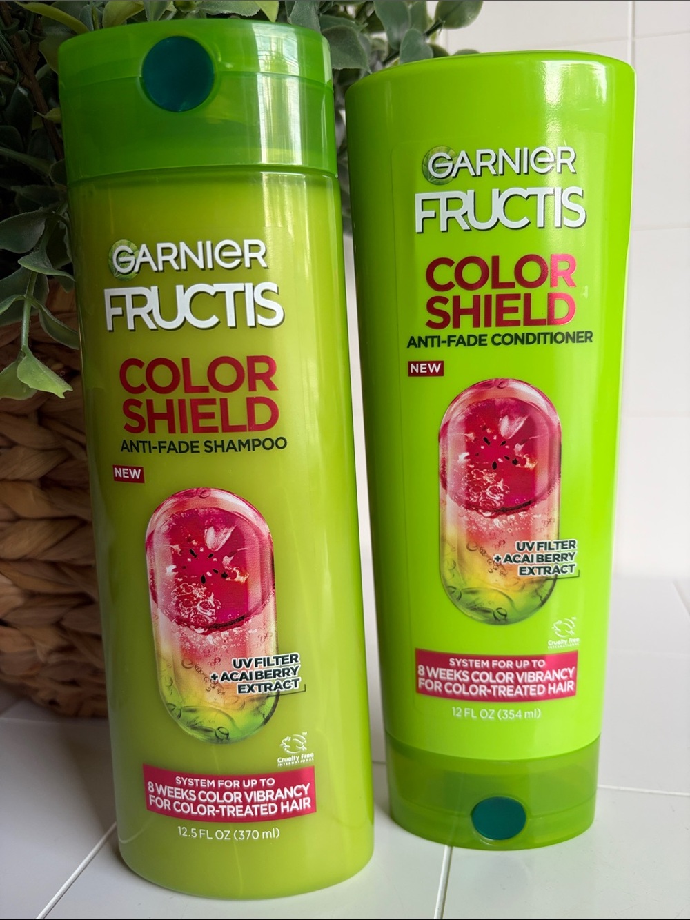 Garnier Fructis Color Shield Shampoo & Conditioner - Bright Lime Green